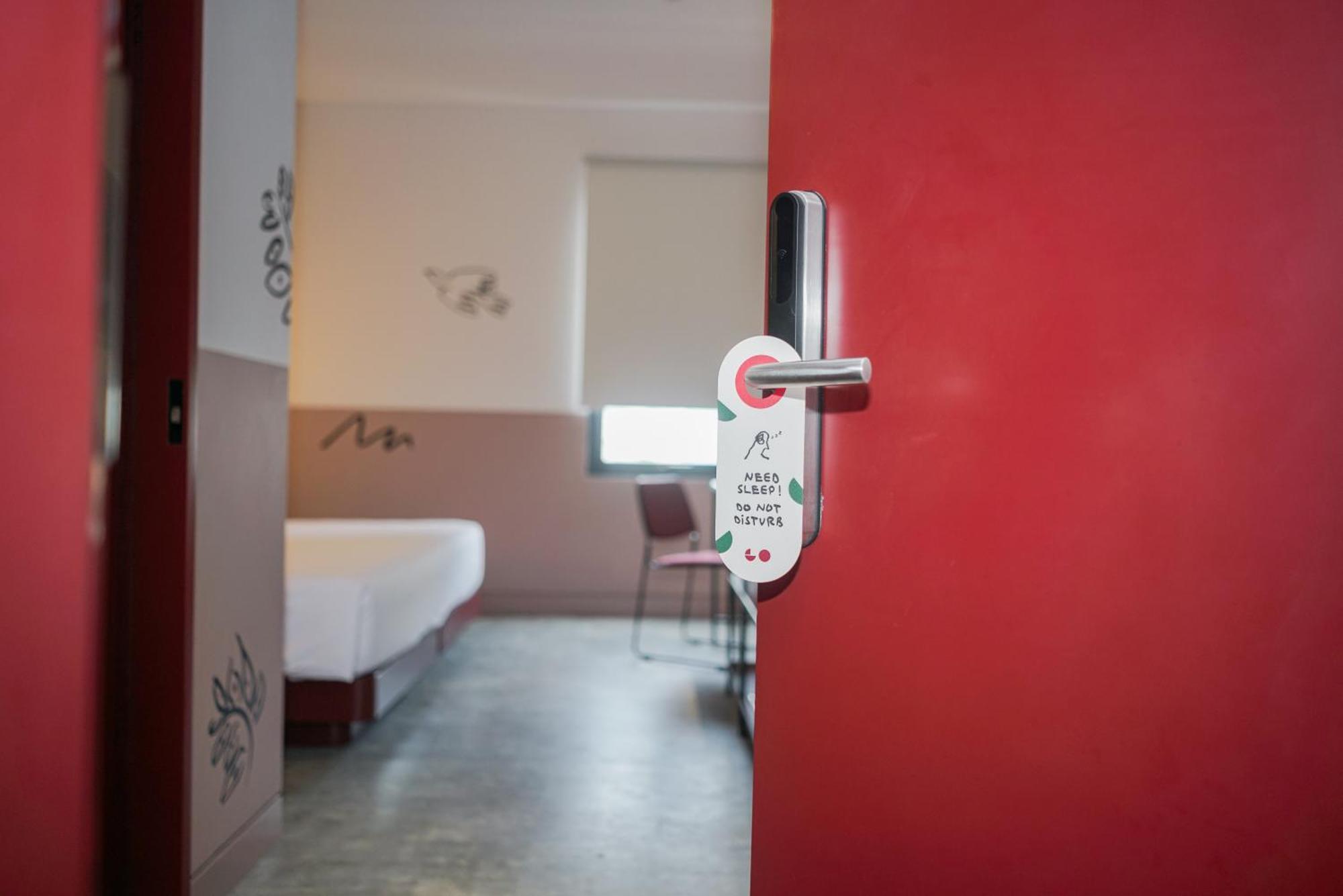 Kotta Go Hotel Tegal Екстериор снимка