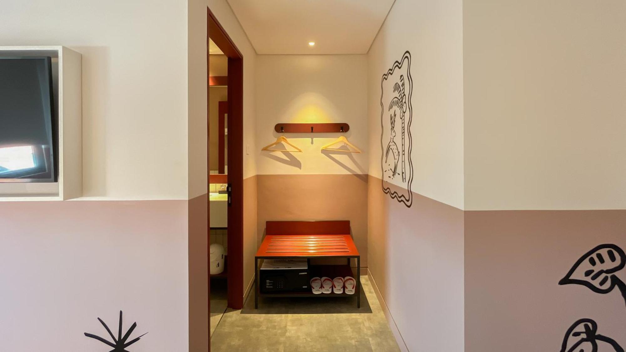 Kotta Go Hotel Tegal Екстериор снимка